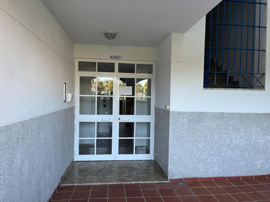 Apartamento En Costa Ballena, Urb. Playa Ballena Cádiz Exterior foto
